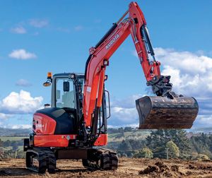 Reliable Kubota KX033-4 Mini excavator with 7420 Pound Operating Weight and Hydraulic <b>Diverter</b> Valve for Attachments - Product Image 6