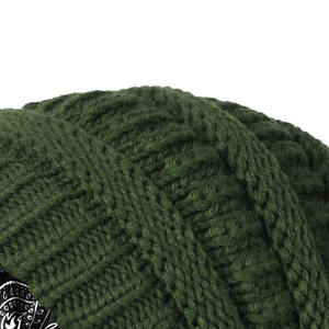 Gorros de Punto de Color Sólido Premium Unisex, Impresión de Logotipo Personalizado, Impresión Digital Disponible, Todos los Colores y Tamaños, Estilo Urbano Común - Product Image 4