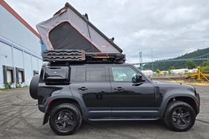 Đích thực được sử dụng sạch sẽ 2023 Land Rover Defender 110 S <span class=keywords><strong>Trek</strong></span> Edition - Product Image 3