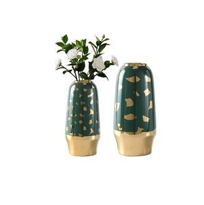 Wedding Decoration And Home Modern Style New Looking Aluminum Flower <b>Vases</b> Top Quality Handmade Decorative Flower Pot - Product Image 2