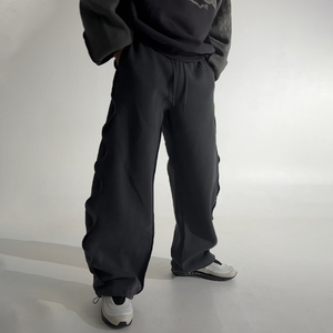 Pantalon de survêtement unisexe écologique Pantalon de jogging en coton épais Pantalon baggy évasé à jambes larges Streetwear à impression numérique OEM - Product Image 2