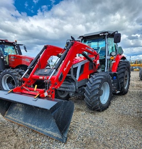 2023 MASSEY FERGUSON 6S.145 TRACTEUR - Product Image 3