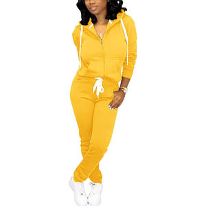 Conjunto de 2 Piezas de Chándal Extra Grande para Mujer con Logotipo Personalizado, Sudadera con Capucha Extra Grande y Pantalones de Felpa Cálidos de Algodón y Poliéster - Product Image 3