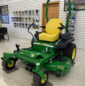 เครื่องตัดหญ้าไฟฟ้าแบบนั่งขับ Johnn Deerre X950R ปี 2025 - เกรดอุตสาหกรรม เครื่องยนต์ 4 จังหวะ 127 ซีซี ถังเก็บหญ้า 250 ลิตร พร้อมรีโมทคอนโทรล สำหรับใช้งานในฟาร์ม - Product Image 5