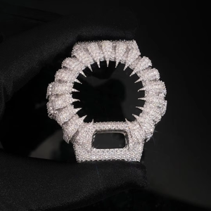 อะไหล่เปลี่ยนนาฬิกา Luxira Jewels ขนาด 40 มม. ประดับโมอิสซาไนต์สีขาว สำหรับนาฬิกาผู้ชายรุ่น Submarine Day ทำด้วยมือจากสแตนเลสสตีล พร้อมอุปกรณ์นิรภัย - Product Image 1