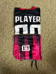 Fabricación de fábrica Ropa deportiva Uniforme de fútbol Color personalizado Uniforme de fútbol de alta calidad para adultos - Product Image 5