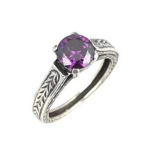 Bague vintage en platine avec topaze taille ovale et placage en rhodium - Product Image 1