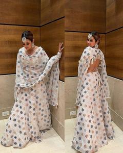 Georgette lehenga choli 2022ผ้าปักลายแบบพรีเมี่ยมดีไซน์กระดาษชุดปาร์ตี้สวยสำหรับสาวๆสำหรับงานแต่งงาน - Product Image 3