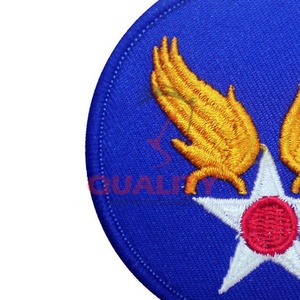 Parches bordados por encargo para la ropa Venta al por mayor Venta caliente Nuevo diseño Parches bordados de alta calidad OEM personalizado - Product Image 3