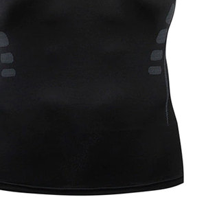 T-shirt MMA élégant pour athlètes, tissu doux et flexible, conçu pour l'entraînement en salle, la pratique des arts martiaux et les séances de sport. - Product Image 6