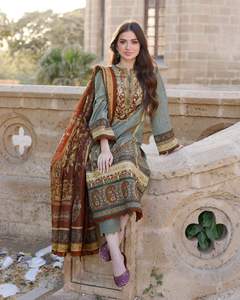 Salwar Kameez de Viscosa Bordado para Eid, Bodas y Ocasiones en la Playa - Ropa de Protección Solar para Mujer - Product Image 3