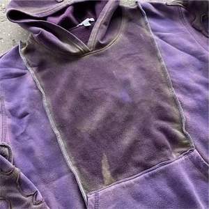 Sudadera con capucha con estampado de lavado ácido Vintage bordado personalizado para hombre y ropa de calle desgastada 100% algodón con logotipo en relieve - Product Image 5