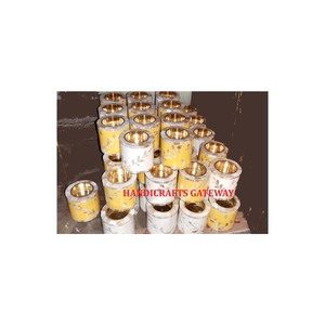 Belle couleur jaune et blanche faite à la main avec décoration de maison et de restaurant en nacre de forme ronde - Product Image 1