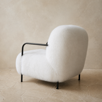 Fauteuil lounge en fausse fourrure blanche personnalisé, fauteuil d'appoint moderne pour salon avec accoudoirs tubulaires pour hôtel, villa