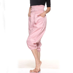 Pantalon d'échauffement de sport en nylon à taille moyenne pour femmes avec devant plat pour la course en club - Product Image 2