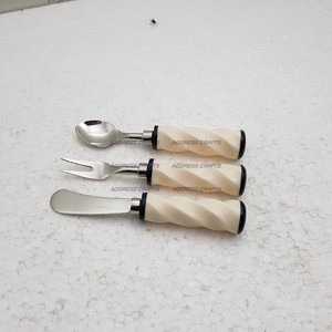 Classic Design 18/8 Stainless Steel <b>Cheese</b> Knife <b>Set</b> with Resin Handle Home Kitchenware Used Customized New Style <b>Cheese</b> Knife - Product Image 6