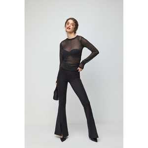 Blusa de Tela Transparente con Adornos de Piedras - Product Image 3