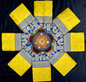 ล่าสุดดีไซเนอร์ที่อุดมไปด้วย pallu และ jacquard ทำงานบนทั่ว Saree - Product Image 4