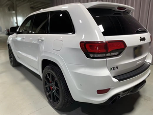 รถเชอร์โคมี เอสอาร์ที ปี 2024 สภาพดีเยี่ยม 475 แรงม้า เครื่องยนต์เฮมิวี8 ขับเคลื่อน 4 ล้อ รับรองคุณภาพ พร้อมรับประกัน ระยะทางวิ่งคงเหลือ ภายในตกแต่งด้วยหนัง - Product Image 6