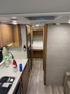 รถบ้านเมอร์เซเดส-เบนซ์ สปรินเตอร์ 3500XD ทิฟฟิน เวย์ฟาเรอร์ 25QW ปี 2020 ราคาประหยัด - Product Image 4