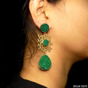 Pendientes de tuerca de estilo vintage de joyería de latón de 18 quilates chapados en oro y Druzy verde para compromiso Idea de regalo de moda - Product Image 2