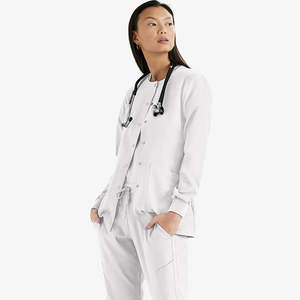 Bata Blanca Estructurada para Enfermera, Unisex, para Laboratorio u Oficina, Tela Premium, Conjunto Elegante para Médico, Uso Hospitalario - Product Image 6