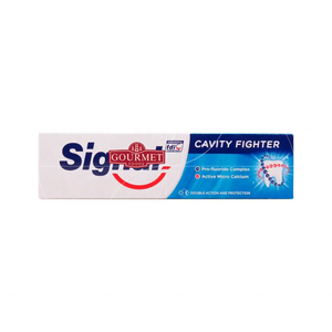 Dentifrice Advanced Cavity Fighter avec protection active au fluorure, tube compact de 100ml pour des dents plus fortes et des gencives plus saines - Product Image 1