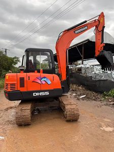 Escavadora Original Doosan DH55 de 5 Toneladas, Escavadora de Esteira Econômica para Escavação de Valas/Reforma de Jardins à Venda - Product Image 3