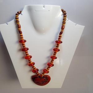 3-Layered Unique Resin Beaded Pendant <b>Necklace</b> with Zircon Classic Style Christian <b>Necklace</b> for Girls at Competitive Price - Product Image 2