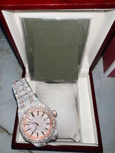 Reloj de lujo de Hip Hop para hombre 'Ice Out' Diamantes simulados completos Iced Bling Silver Movimiento de cuarzo resistente al agua Caja de 5mm Ronda - Product Image 3