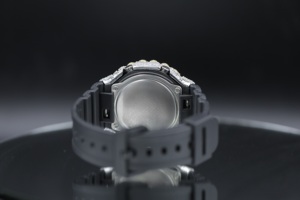 นาฬิกาโมอิสซาไนต์สไตล์ G-Shock คุณภาพเยี่ยม หรูหรา สายยางสีดำ เหมาะสำหรับงานกีฬา ปาร์ตี้ และสตรีทแวร์ - Product Image 4