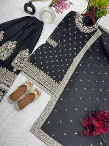 Dernier Designer Heavy Chinon Soie Broderie Séquence Travail Salwar Costume Par Fab Zone - Product Image 5