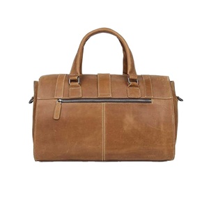 Bolsa de Viaje Deportiva de Lujo con Diseño Personalizado para Niños y Niñas, de Alta Calidad, en Cuero Genuino, con Cierre de Cremallera - Product Image 1