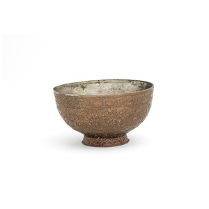 Nouvel arrivage Bol en métal de finition antique Design Nouvel arrivage Bol de serveur de nourriture arrondi décoratif gravé à la main - Product Image 6