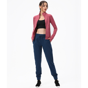 Respirant coupe régulière entraînement Gym Fitness ensemble Bbl printemps Yoga hauts courts dames course Zip Sport femmes vestes Jogging porter - Product Image 2