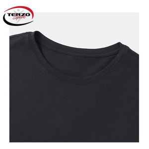 T-shirt d'été sur mesure en coton/fibre de bambou avec marque de distributeur et logo personnalisé à vendre - Product Image 3