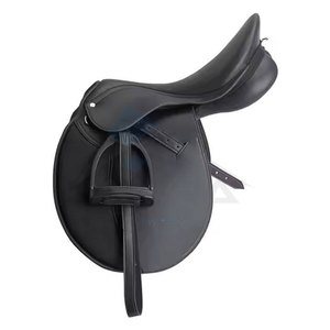 Ensemble de tapis de selle de saut antidérapant pour cheval de qualité supérieure voile de mouche couverture de chapeau d'équitation en cuir véritable spectacle de tapis de selle équestre Durable - Product Image 2