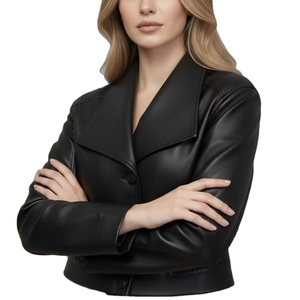 Veste en cuir noire courte minimaliste pour femmes, style moto, respirante, rembourrage en coton, larges revers, style streetwear - Product Image 1