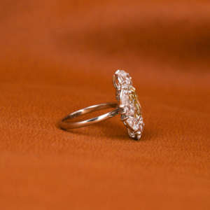 Forma de Flor Amarillo corte radiante laboratorio creado diamante EF pera 10KT oro sólido anillo de compromiso bisel ajuste clásico lujoso regalo - Product Image 5