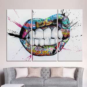 Impression sur toile Graffiti Lips : Décoration pop art urbaine colorée, lot de 3 toiles - Product Image 1