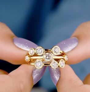 Anillo de Compromiso de Moissanita con Engaste de Bisel en Forma de Burbuja, Anillo de Boda de Tres Bandas con Múltiples Piedras en Bruto, Anillo de Plata con 9 Piedras para Mujer - Product Image 3