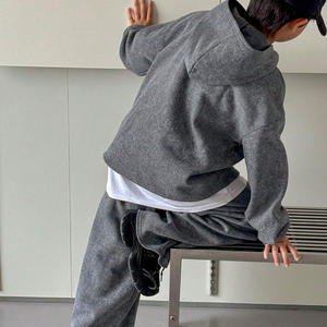 Streetgrace-Conjunto de chándal deportivo personalizado para niños, material transpirable OEM con logotipo de marca, etiqueta privada disponible, estilo formal - Product Image 2