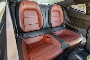 Gran Oferta, Excelente Estado: Ford Mustang GT Premium Coupé 2016, Listo para Enviar - Product Image 4