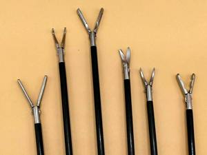 Juego de Pinzas de Laparoscopia Manual de Primera Calidad, 6 Instrumentos Laparoscópicos de Acero Inoxidable Alemán, 5 mm x 330 mm, Autoclave, Vaslcare - Product Image 5