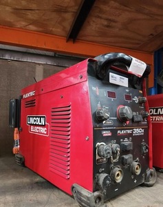 ใช้สำหรับเครื่องเชื่อมไฟฟ้า Flextec 350 AC แบบอาร์ค พร้อมมอเตอร์ AC รองรับการเชื่อมแบบหลายเฟส - Product Image 5