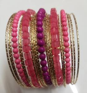 2024 nuevos pendientes simples de pompón para mujer, pendientes de aro de borla hechos a mano coloridos, joyería de oro más vendida a precio - Product Image 4