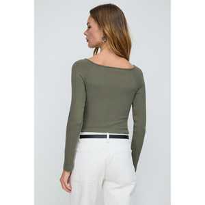 Blusa Casual de Manga Corta con Cuello Redondo, Tela de Sarga de Poliéster Color Caqui, Logotipo Frontal, Estilo Liso, Corte Regular - Product Image 4