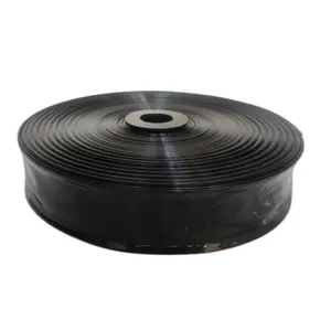 Solución de riego agrícola duradera de calidad superior Irrigación de microtuberías de lluvia a precios al por mayor - Product Image 1