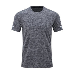 T-shirts décontractés unisexes 100% polyester conçus sur mesure séchage rapide et sublimation imprimables pour le logo ou les images des hommes - Product Image 1