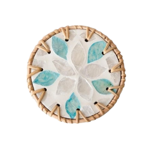 Vajilla de cocina de estilo bohemio de verano, alfombrilla tejida a mano en mezcla de ratán colorido con posavasos de perlas Madre, artículos calientes de Vietnam - Product Image 1